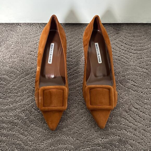 Manolo Blahnik Maysale Suede Buckle Kitten Heel Pumps Cognac Brown Size EU 38 - Picture 2 of 14